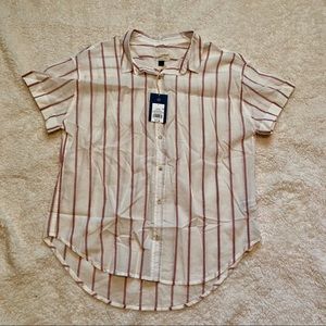 NWT Universal Thread button-down